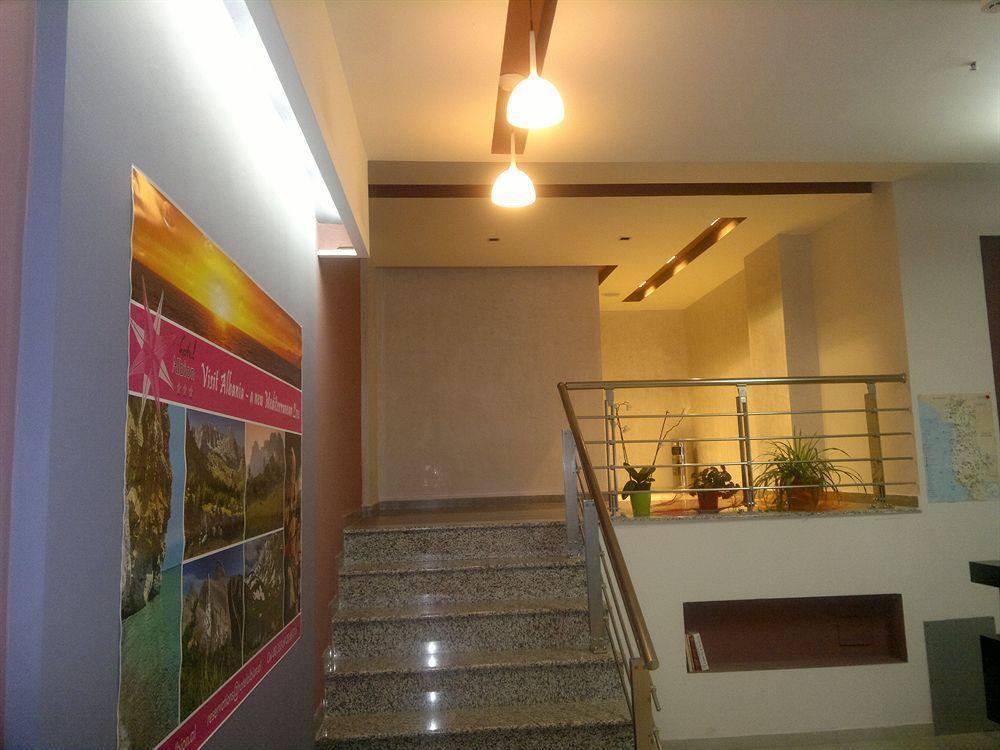 Hotel Albion Durres Bagian luar foto
